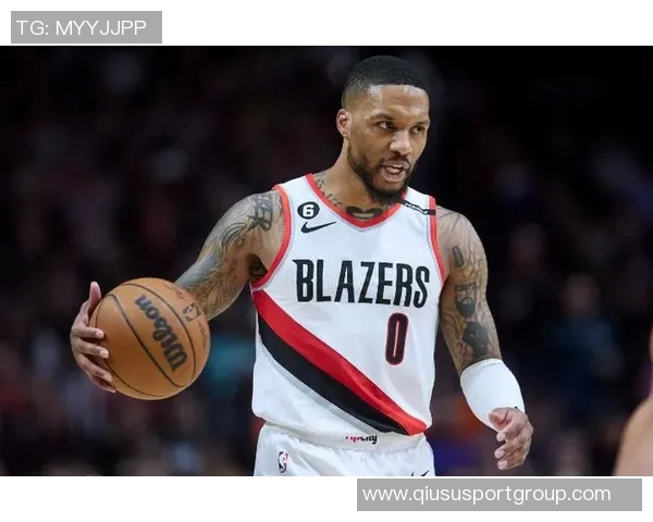 利拉德兼任球员与主帅开拓者新模式引发球迷热议现代篮球的未来方向 利拉德兼任球员与主帅开拓者新模式引发球迷热议现代篮球的未来方向