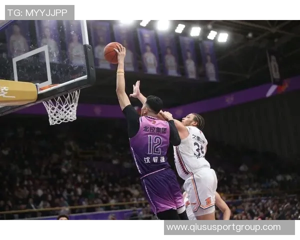 媒体人认为CBA将比赛时间改为40分钟的改革虽晚但非常必要 媒体人认为CBA将比赛时间改为40分钟的改革虽晚但非常必要